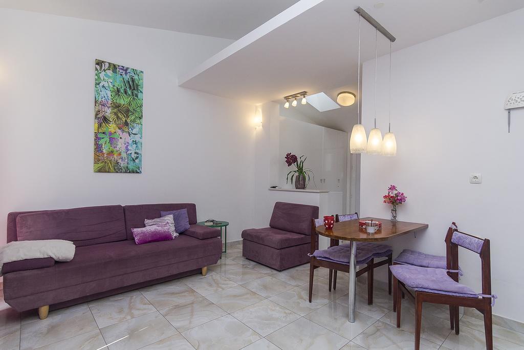 Apartments Barbara Makarska Esterno foto